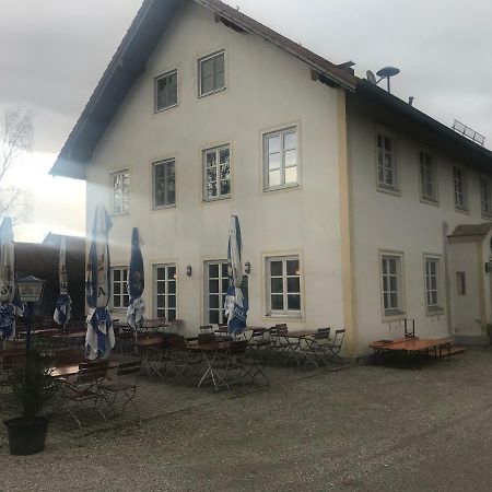 Готель Il Castello Haiming Екстер'єр фото
